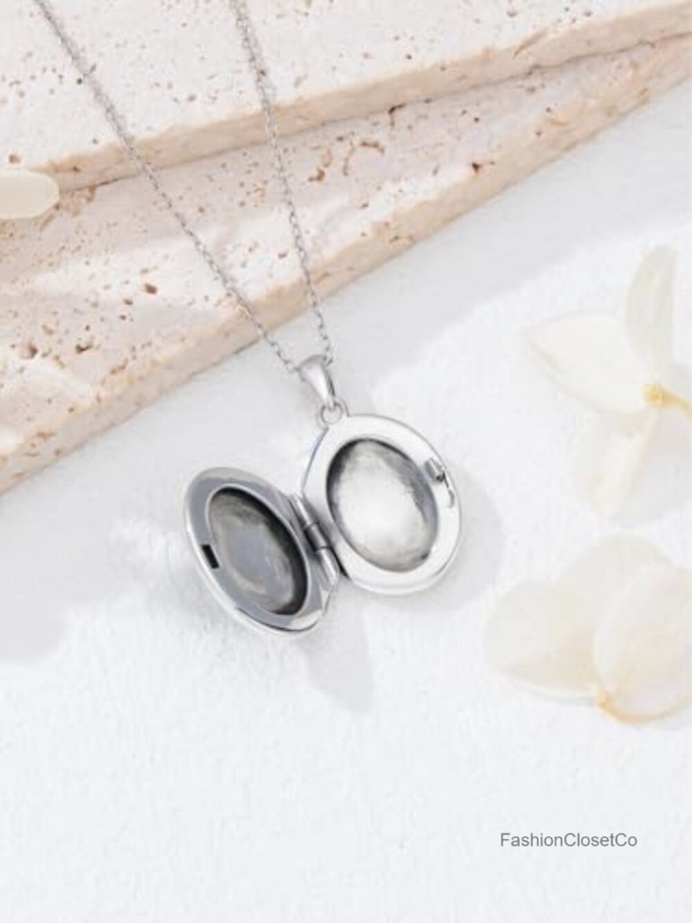 925 Sterling Silver Photo Locket Necklace, Dainty Oval Memorial Jewelry, Gift - Picture 2 of 6